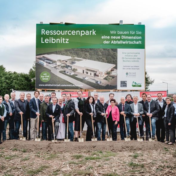 spatenstich - planconsort ztgmbh architekten + ingenieure