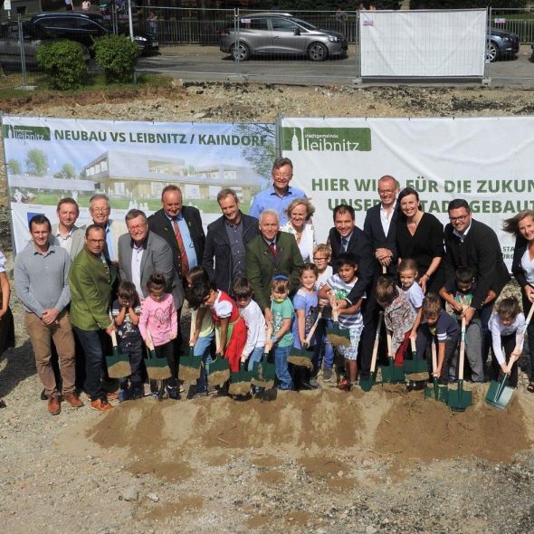 spatenstich - planconsort ztgmbh architekten + ingenieure