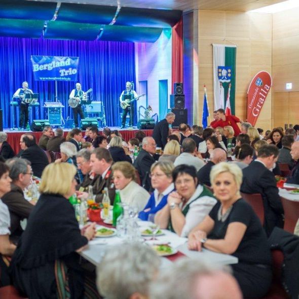 veranstaltungs-<br>recht neu - planconsort ztgmbh architekten + ingenieure